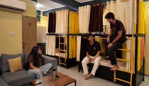Economy Shared Dormitory, Garden View