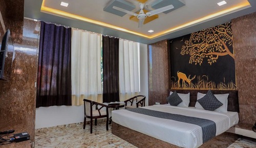 Deluxe Double Room, City View