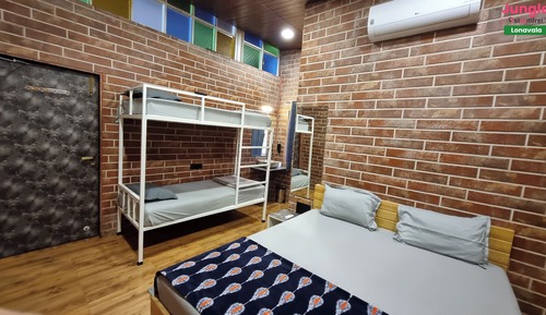 Deluxe Shared Dormitory