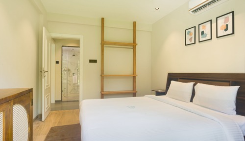 Superior Apartment