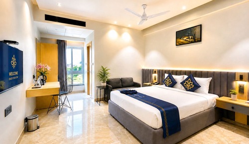 Premium Suite with King Bed