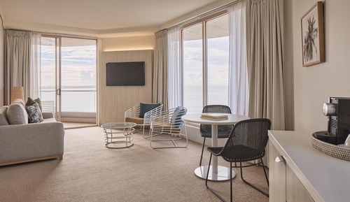 One Bedroom Ocean View Suite