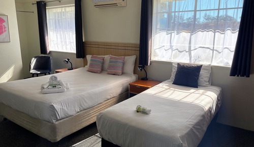 Standard Room, Non Smoking (Queen Twin Share)
