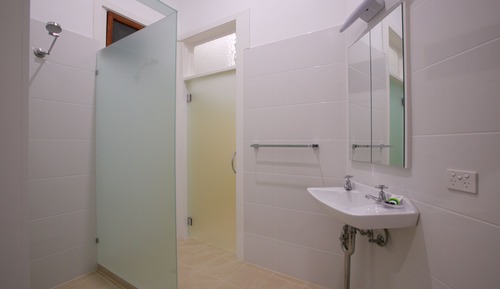 Boutique Queen Room, Ensuite Bathroom 