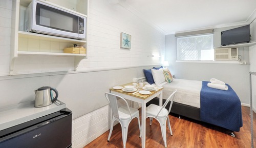 Single/Couple Budget Room