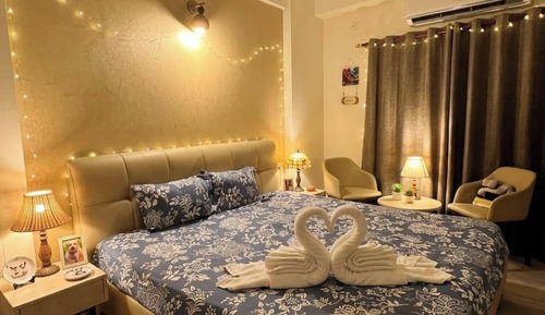 Signature Double Room, City View