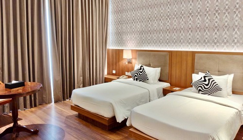 Deluxe Double or Twin Room, Garden View