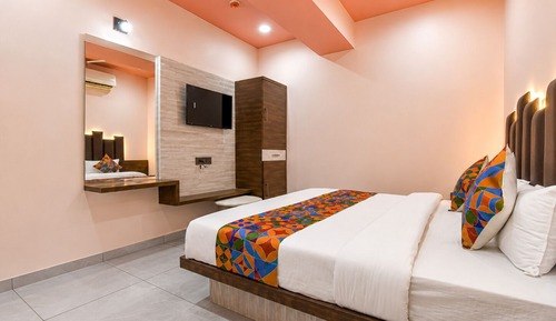 Classic Room, City View