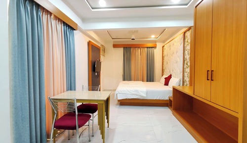 Luxury Double Room, Balcony, City View