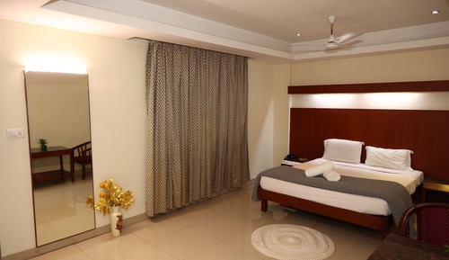 Executive Room, City View