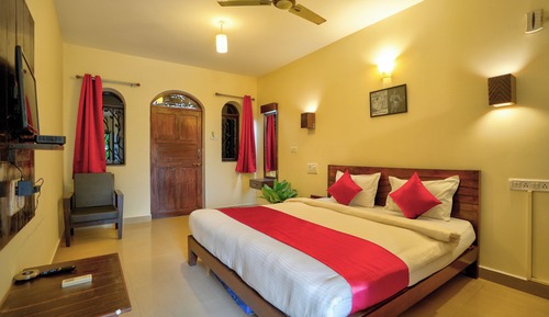 Basic Room, Partial Ocean View