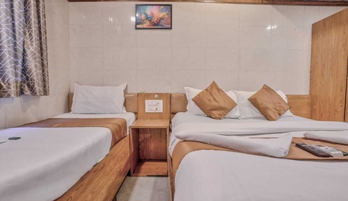 Classic Triple Room