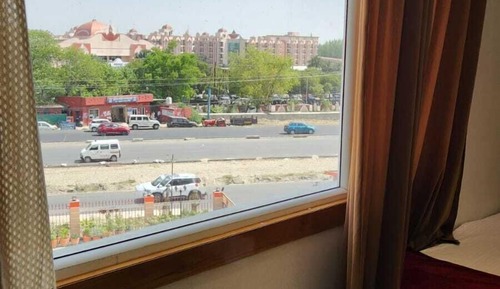 Deluxe Room, City View