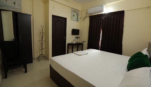 Deluxe AC Room