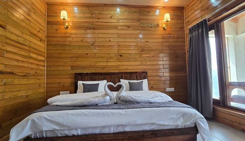 Premium Wooden Suite Room