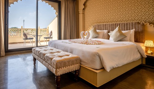 Suite, Balcony, Hill View