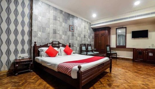 Deluxe Double Room, City View