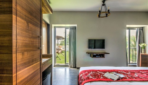 Premium Deluxe Room with Terrace