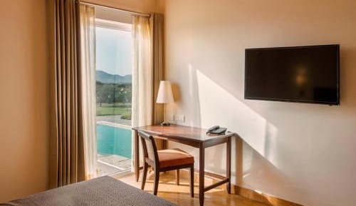 Deluxe  Room