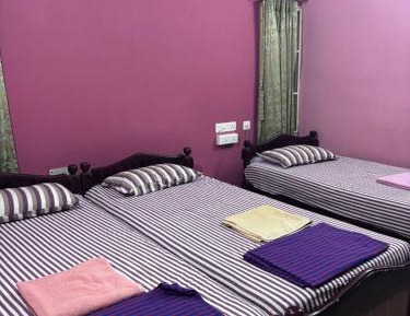 Classic Quadruple Room