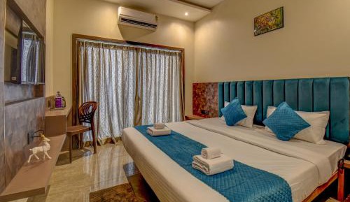 Double Room with Mountain View