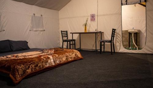 Double Room with Private Bathroom