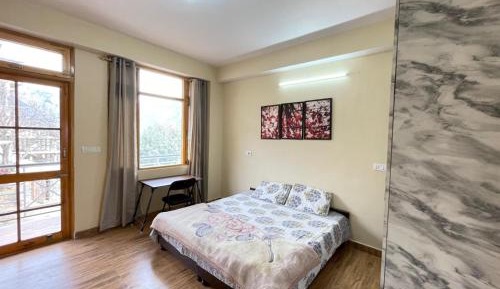 One-Bedroom Family Apartment