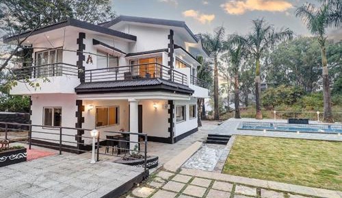 Deluxe Villa
