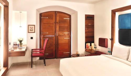 Deluxe Room - 1 Double Bed