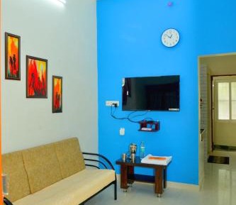 Deluxe Double Room (2 Adults + 1 Child)