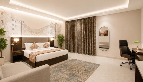 Deluxe Suite