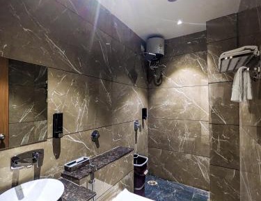 Suite with City View