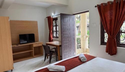 King Room with Balcony