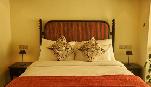 Queen Room