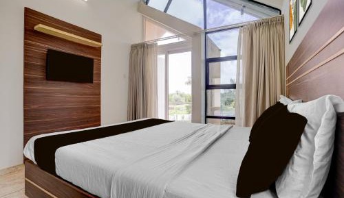 Triple Room with Balcony