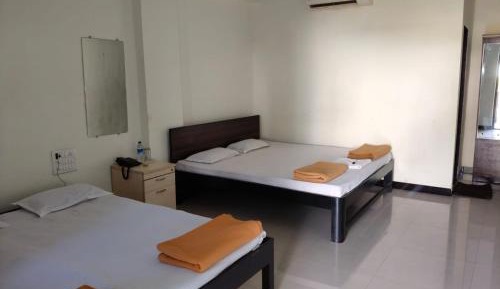 Deluxe Queen Room with Two Queen Beds