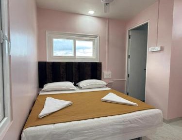 Economy Single Room