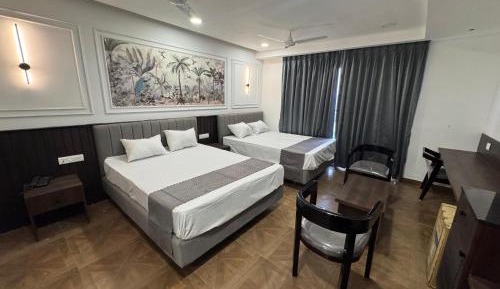 Twin Room with Balcony