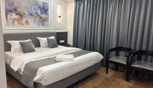 Deluxe Single Room