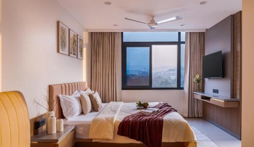 Superior King Room