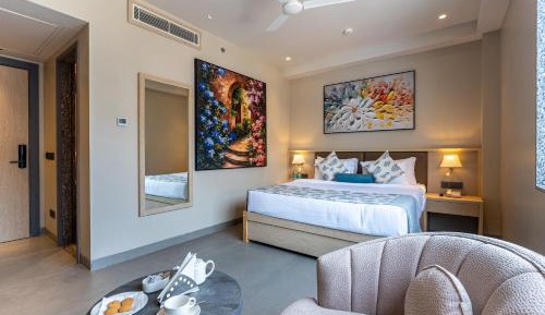 Superior King Room