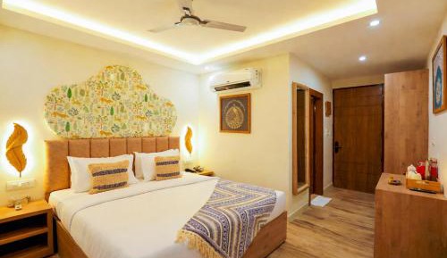 King Room with Balcony