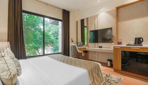 Superior King Room