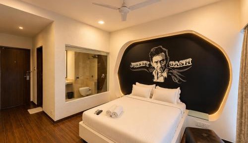 Superior King Room