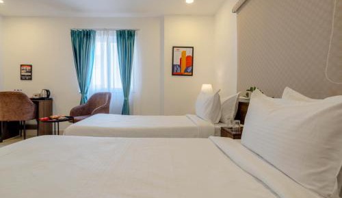 Superior Deluxe Double or Twin Room 