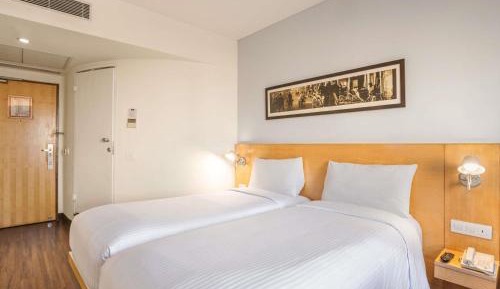 Superior Twin Room with Two Twin Beds