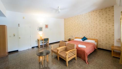 Standard Suite