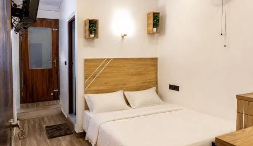 Deluxe Double Room with Balcony