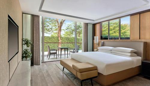1 Bunk Bed, Family Suite, 1 King, Aravali view