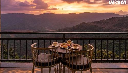 Double Room with Mountain View